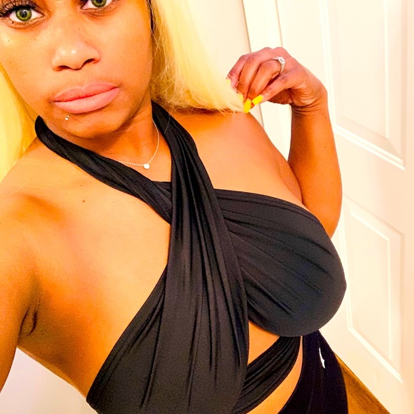 Criss cross top black M , orange xs-L - Picture 1 of 3